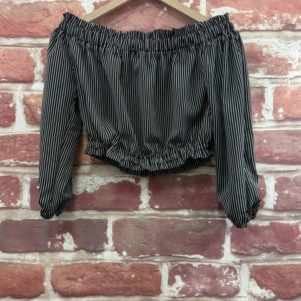 Papermoon Crop Top Women's Medium Black White Striped Off Shoulder Casual Shirt